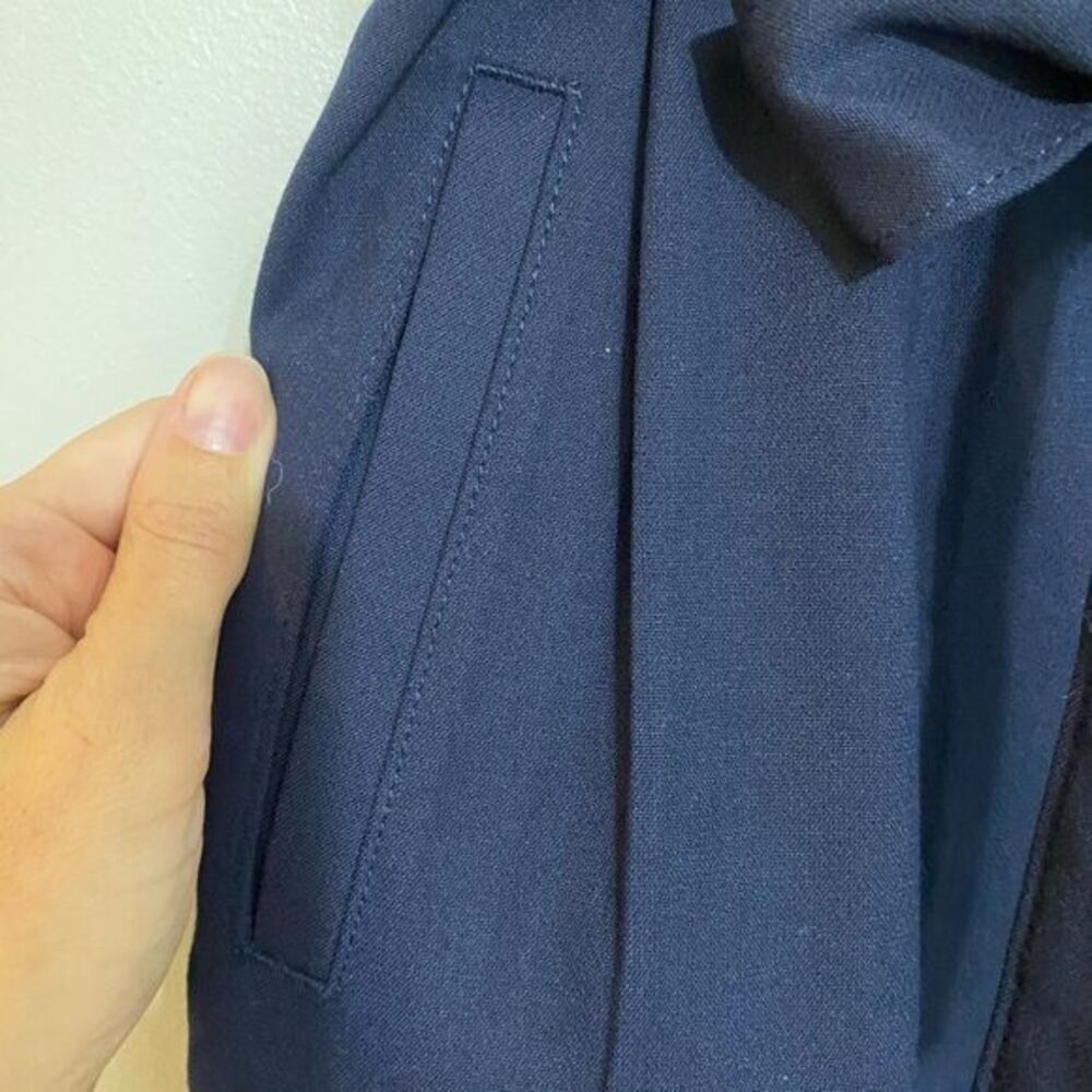 Gap Navy Blue True Indigo Hi-Rise ‎ Belted Cropped Pants, SIZE 0 - Picture 2 of 8